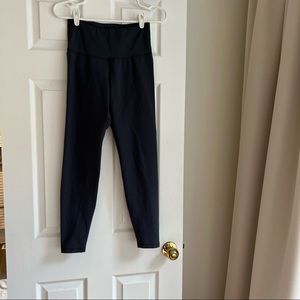 Old Navy active leggings, size small